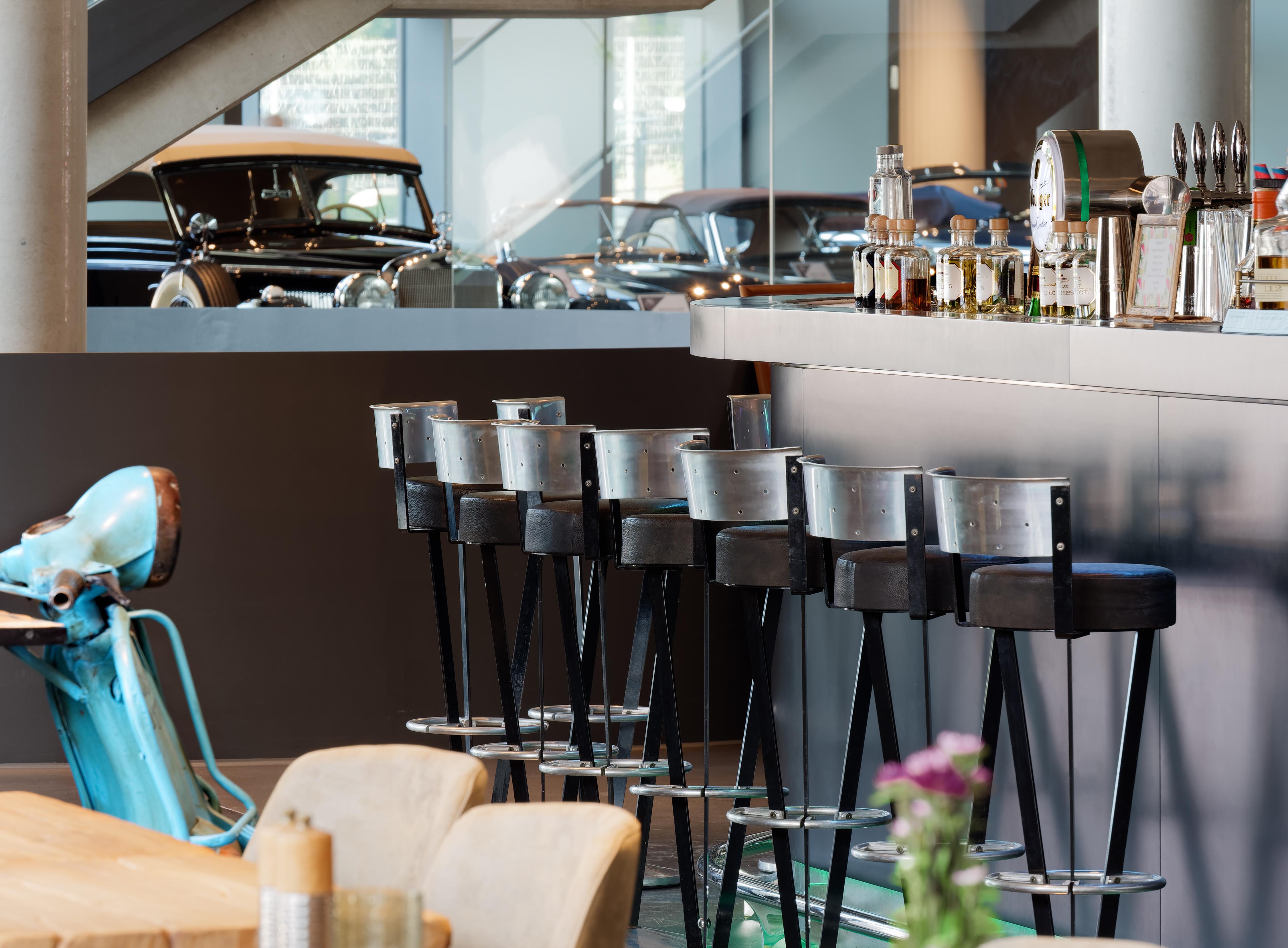V8 Hotel Classic Motorworld Region Stuttgart 뵈브링엔 외부 사진